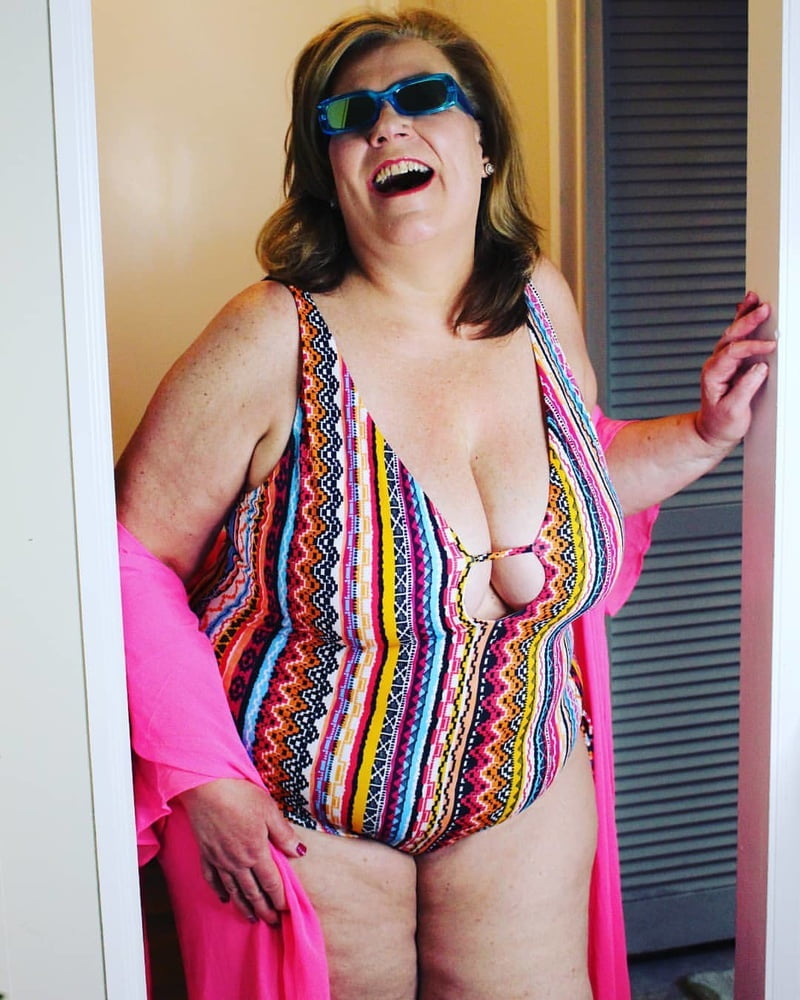 Michele puta madura
 #94657066