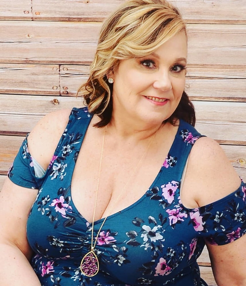 Michele puta madura
 #94657201