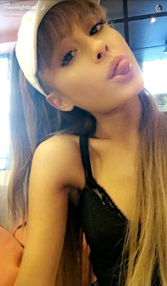 Ariana grande
 #81513591