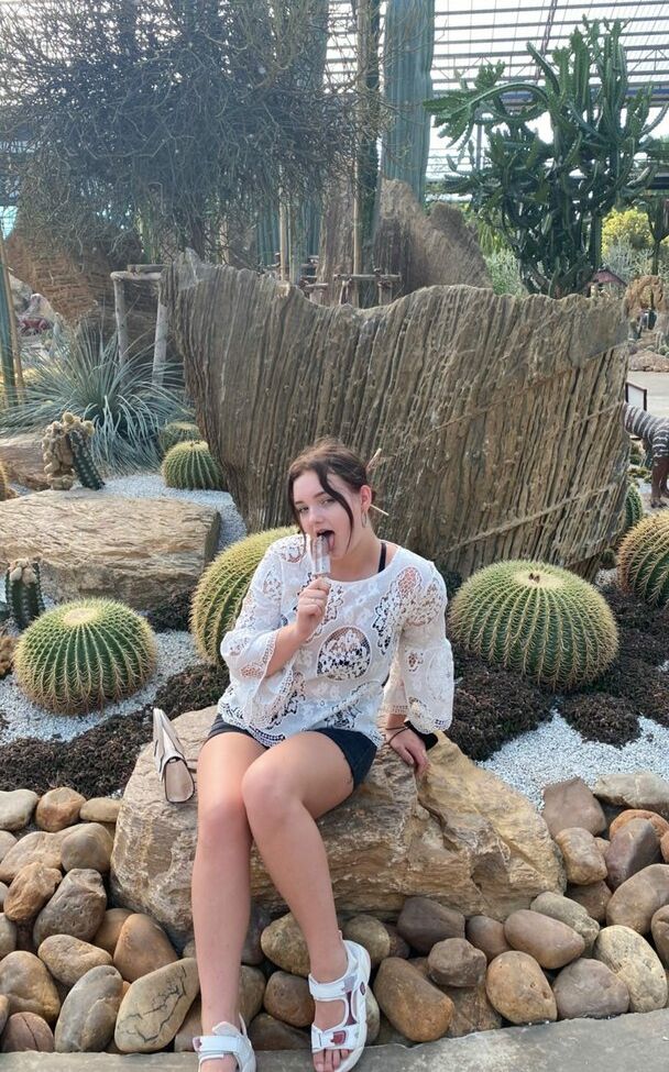 Caroline Moore nackt #108228508