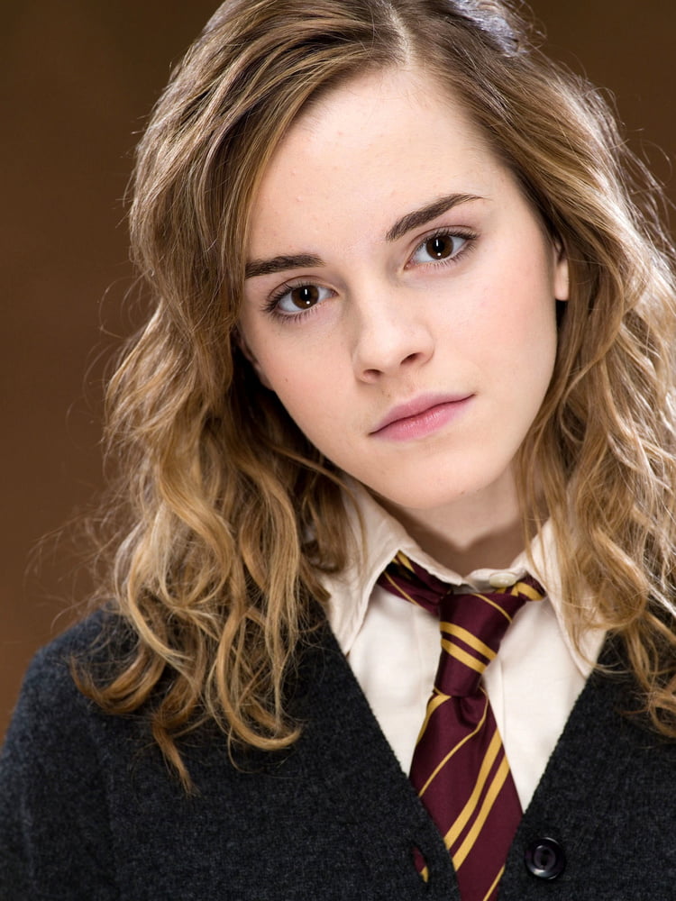 Emma watson
 #103172799