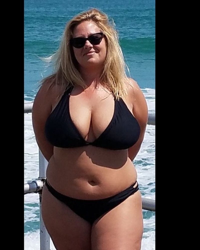 Curvalicious #93050123