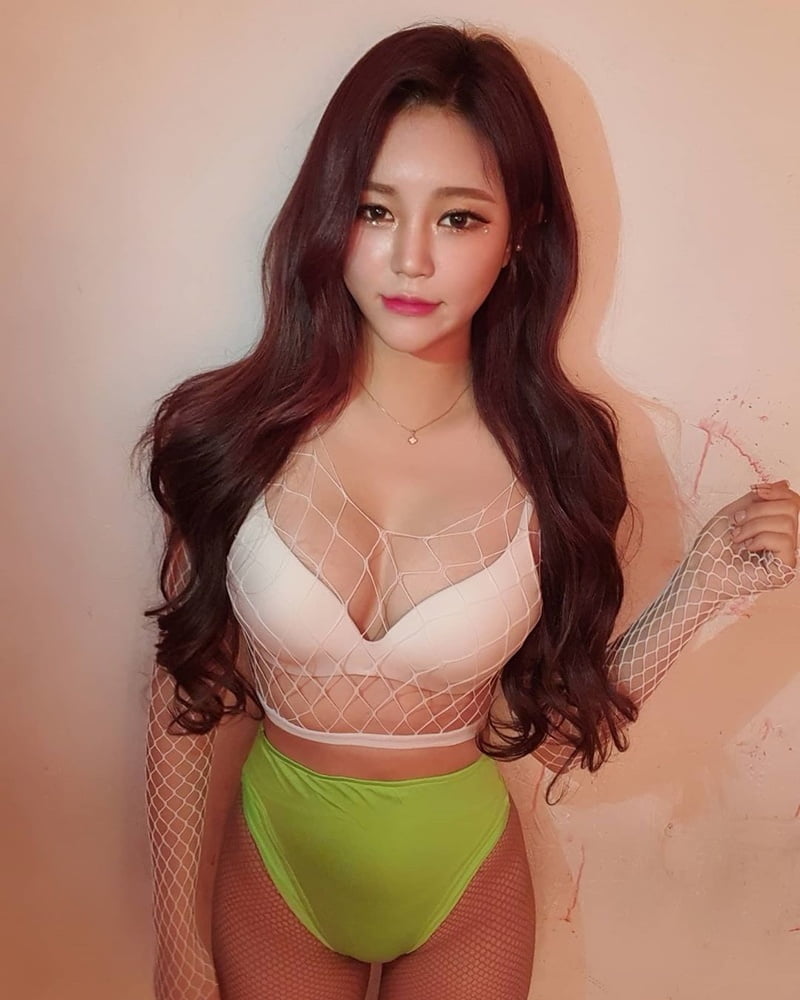 Asiatische Hotties 1
 #87462193