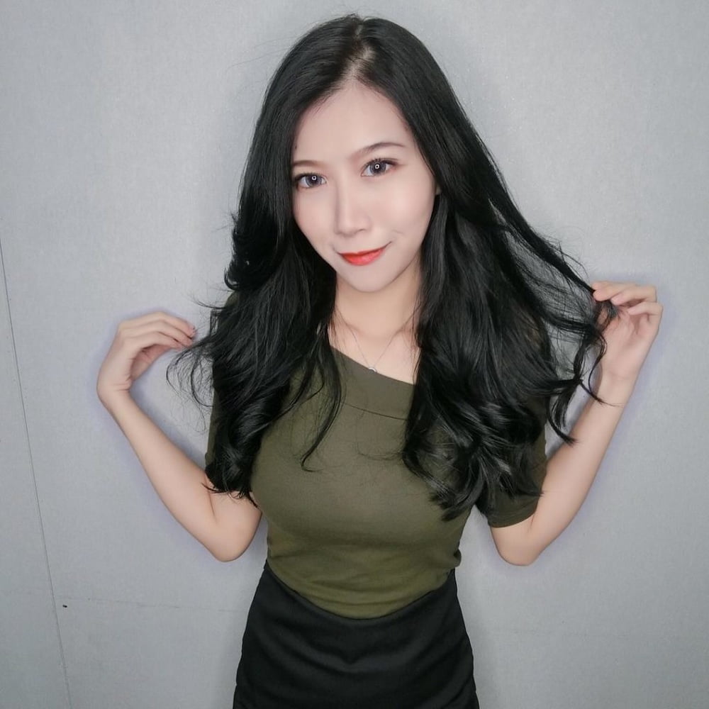 Asiatische Hotties 1
 #87462207