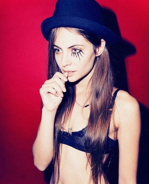 Willa Holland nackt #108893900