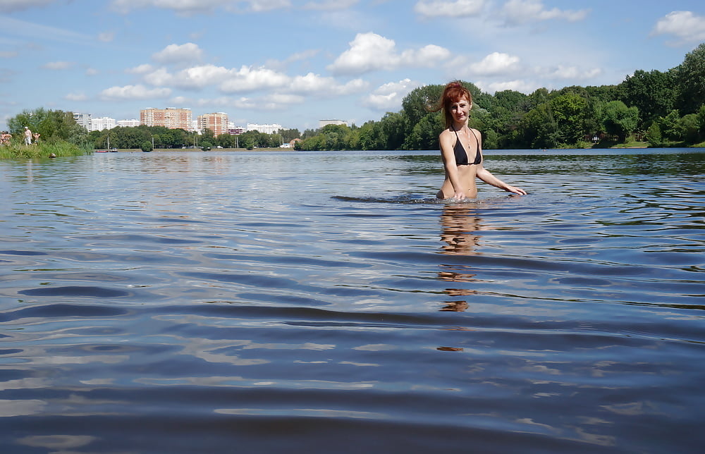 Swimmind in Moscow&#039;s pond #107194101