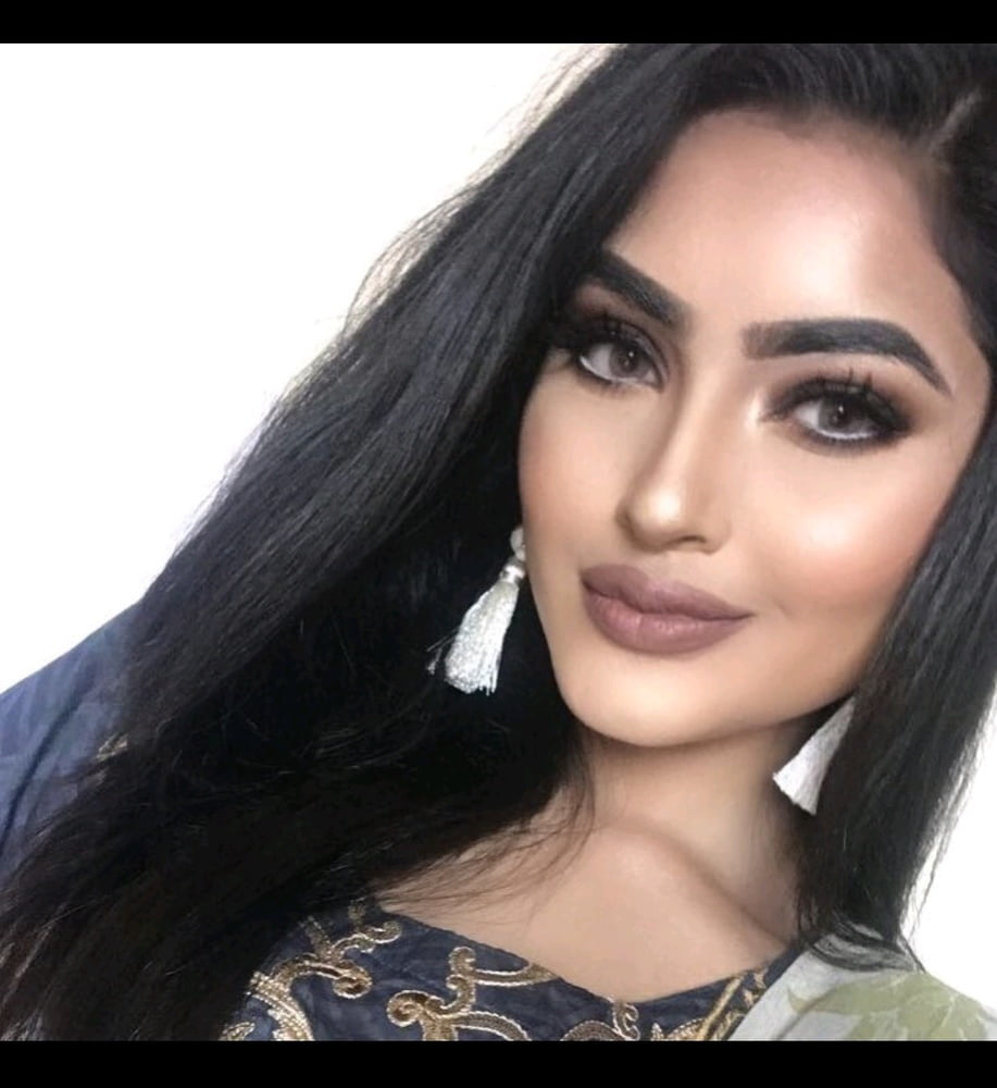 Hottest Bangladeshi bitch #87919666