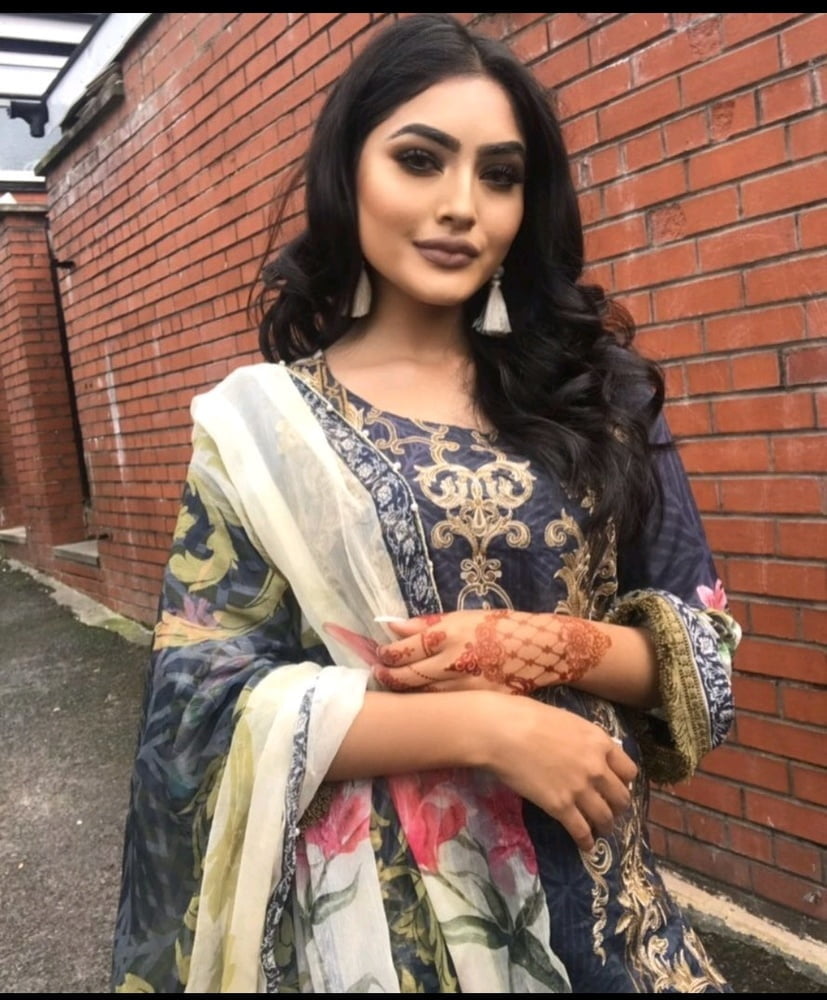 Hottest Bangladeshi bitch #87919668