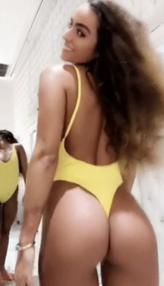 Sommer ray
 #92415126