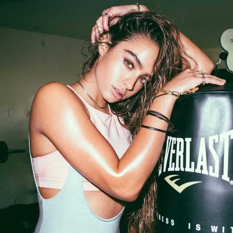 Sommer ray
 #92415518
