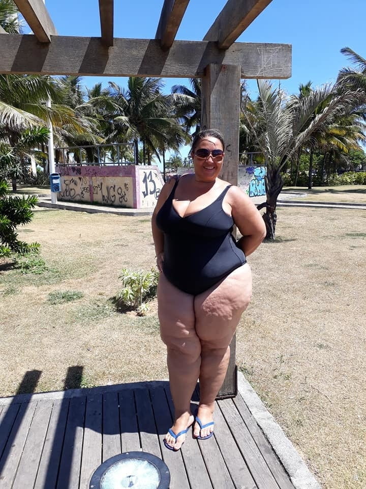 Gordelicia do Facebook_100 esvaziadora de bolas #101023283