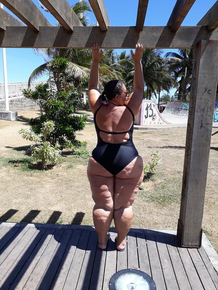 Gordelicia do Facebook_100 esvaziadora de bolas #101023286