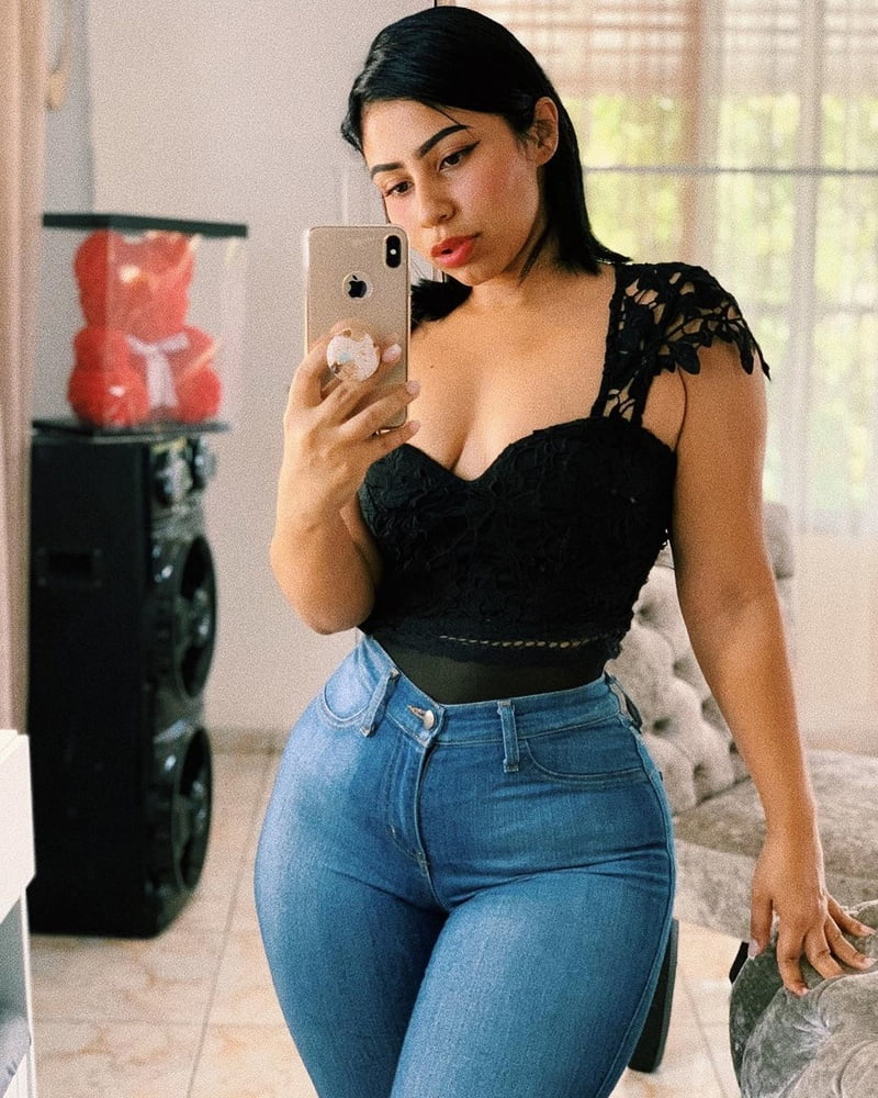 Puta do instagram: karla abreu
 #104147989