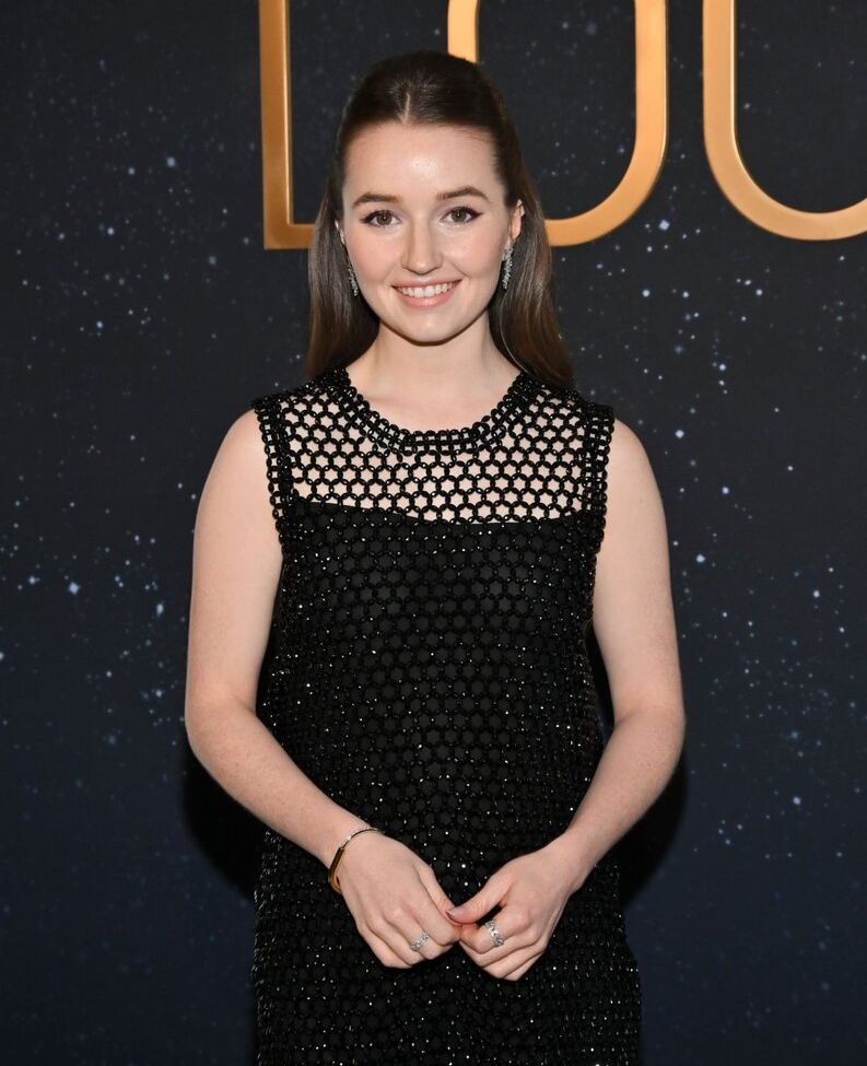 Kaitlyn Dever nude #109140355