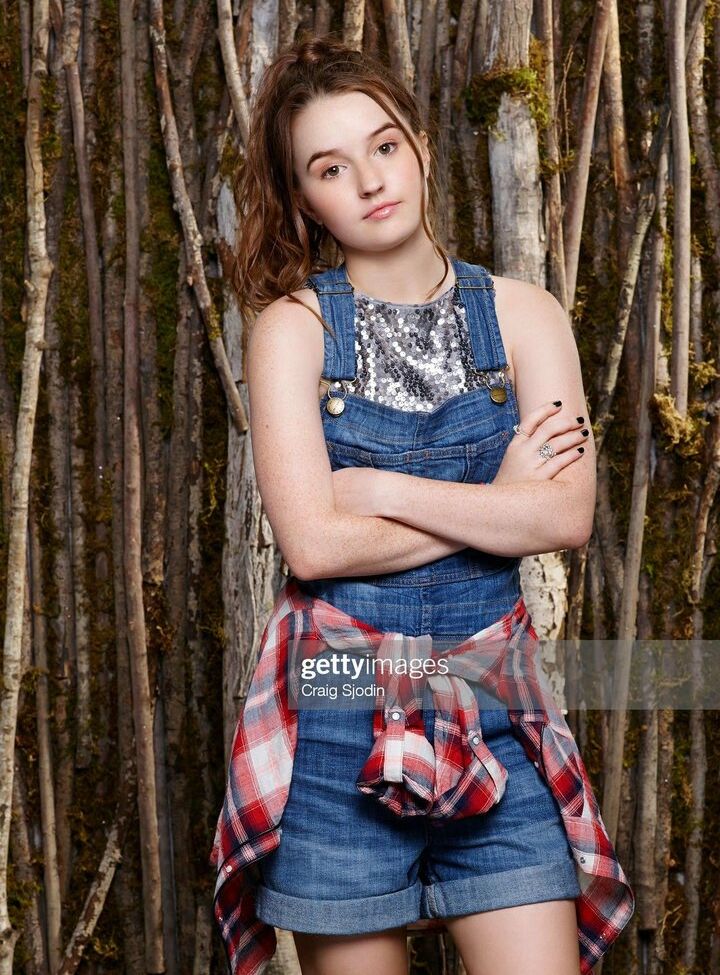 Kaitlyn Dever nude #109140435