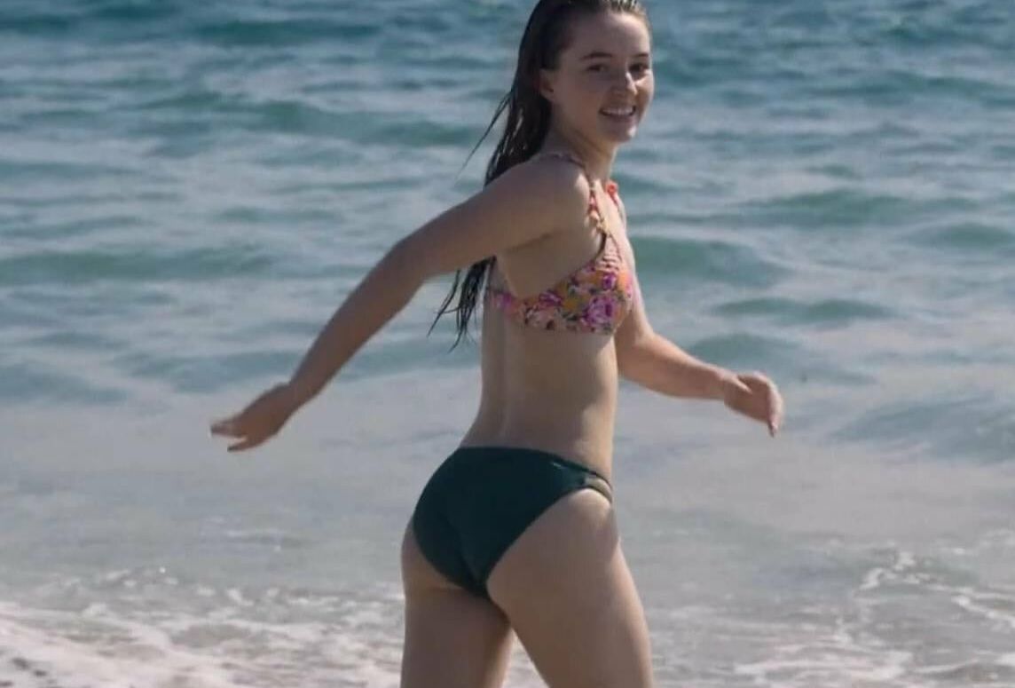 Kaitlyn Dever nude #109140453