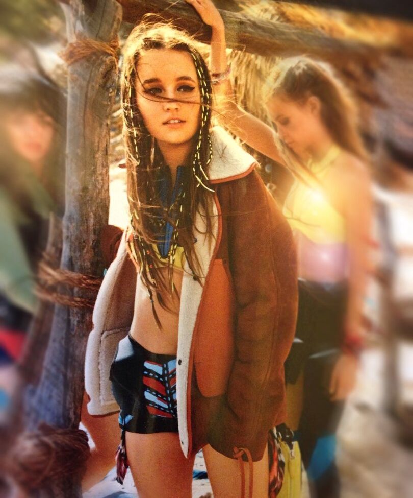 Kaitlyn Dever nude #109140463
