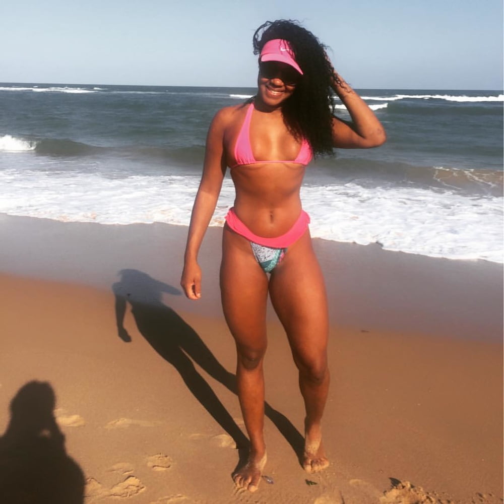 モレナ・ヴァイディサ
 #90814785