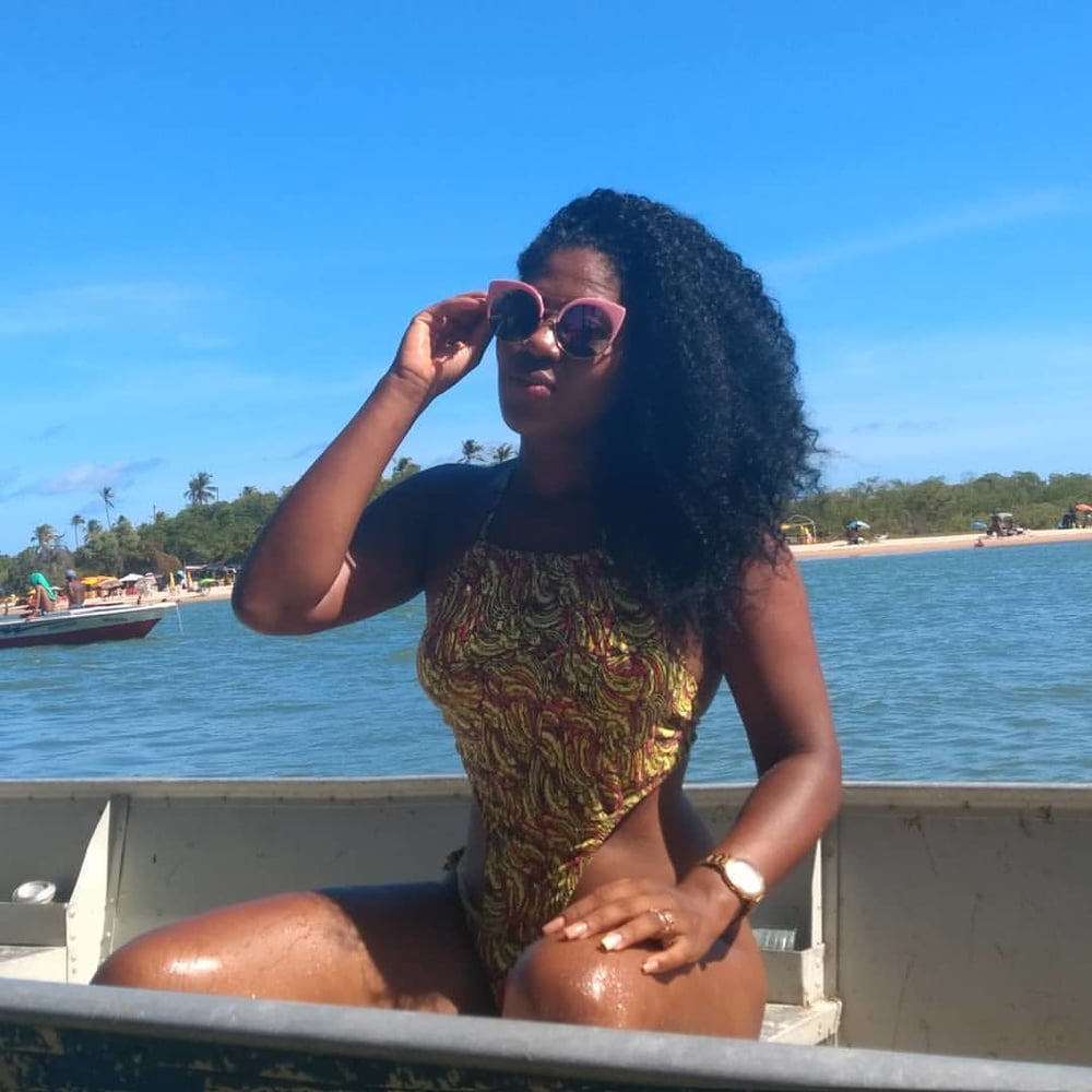 モレナ・ヴァイディサ
 #90814815