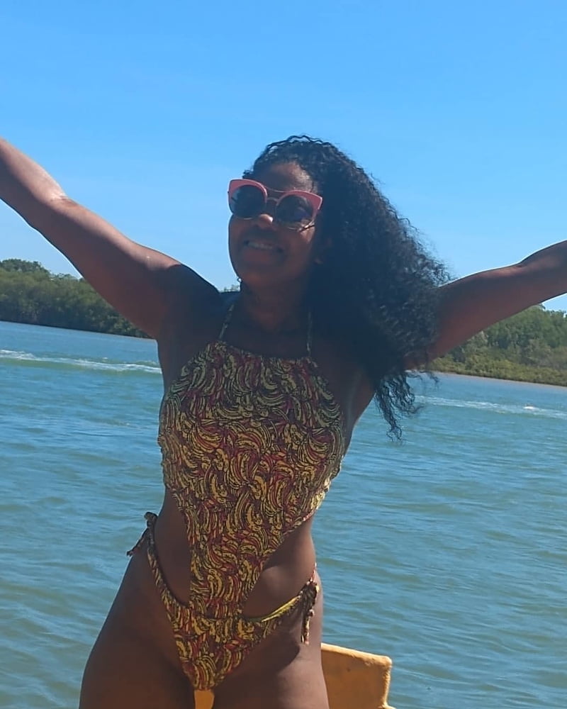 モレナ・ヴァイディサ
 #90814817