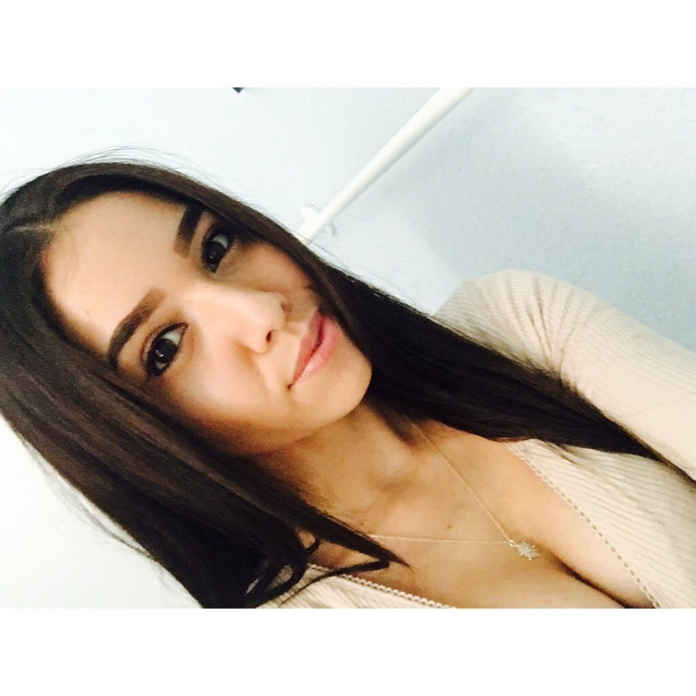 Whiitegurll
 #90229876