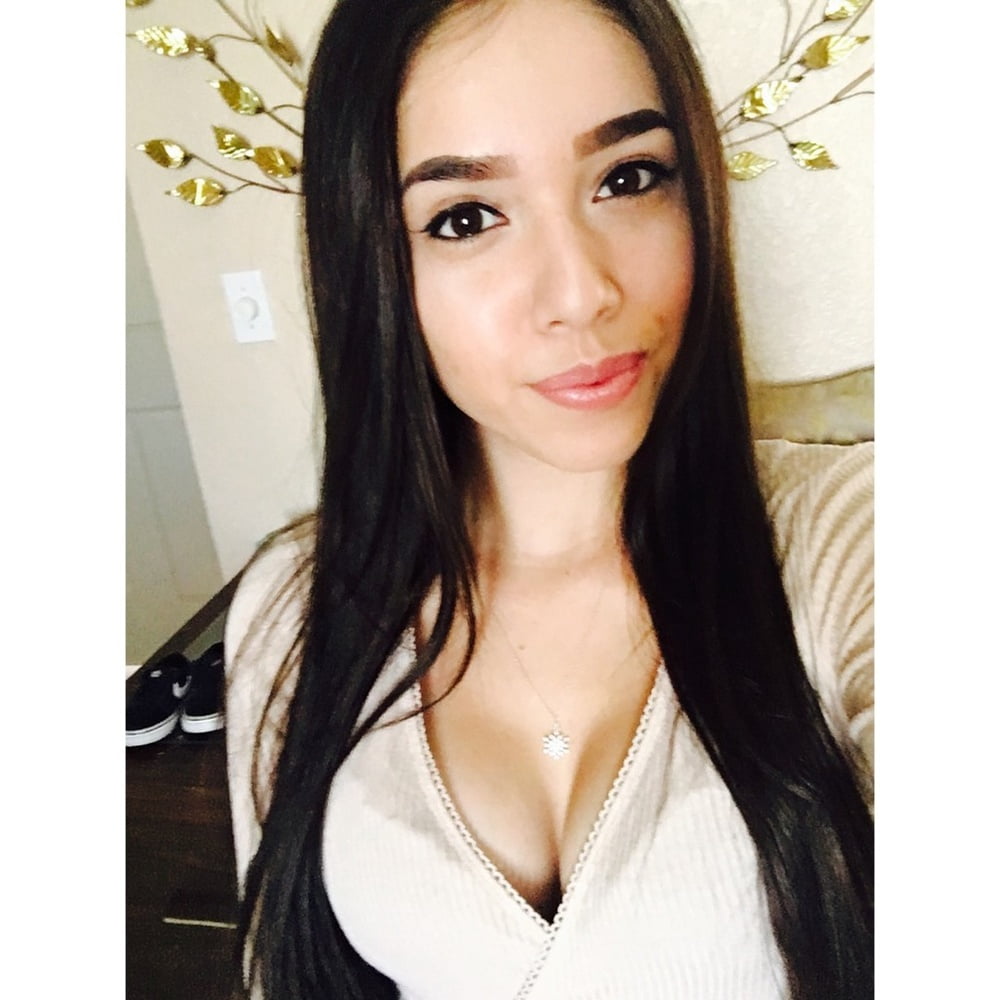 Whiitegurll
 #90229878