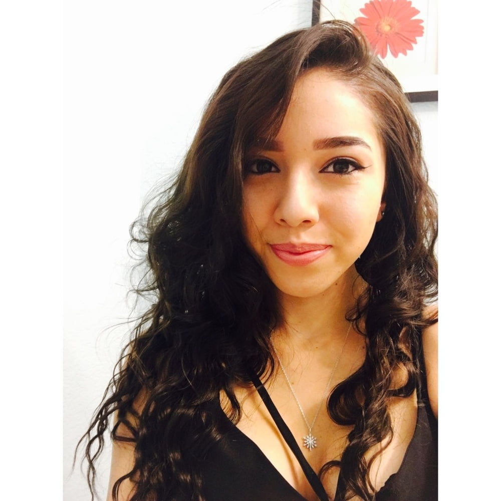 Whiitegurll
 #90229889