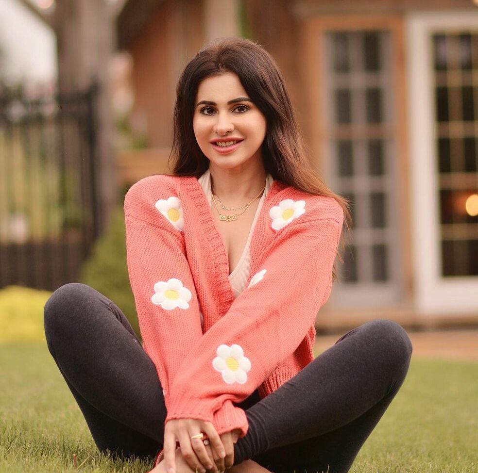 Meetii Kalher nude #108315024