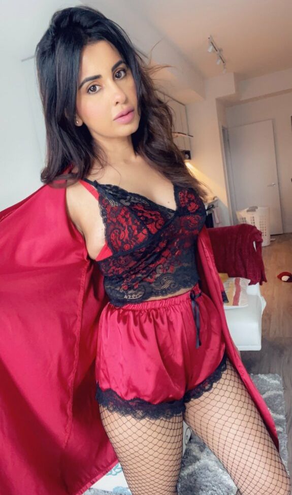 Meetii Kalher nude #108315141