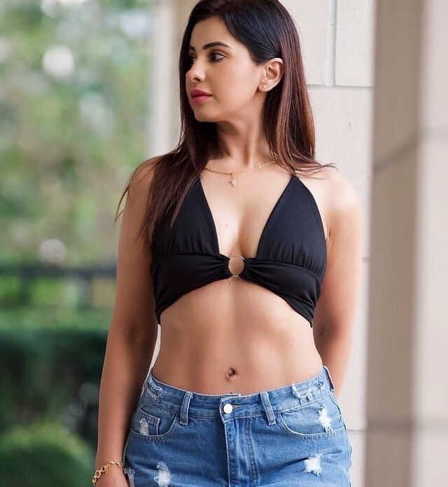 Meetii Kalher nude #108315192