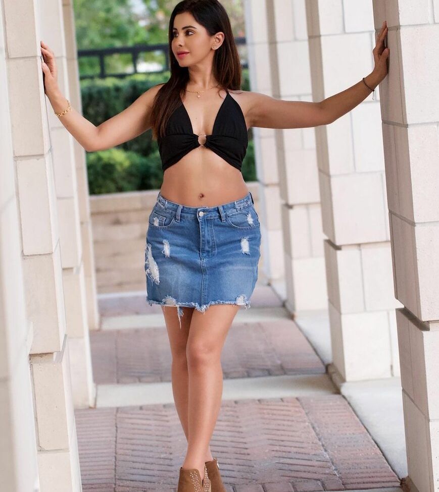 Meetii Kalher nude #108315195