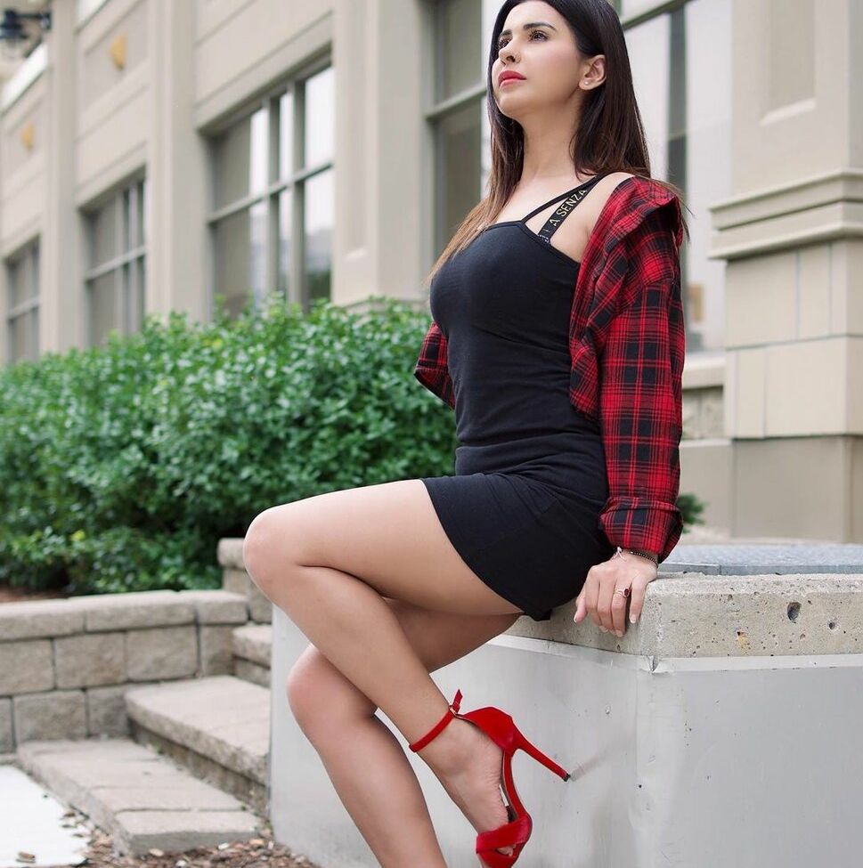 Meetii Kalher nude #108315199