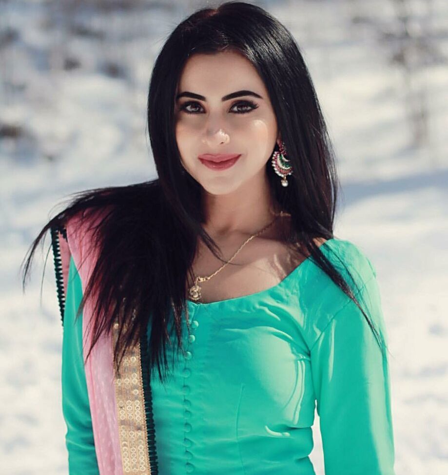 Meetii Kalher nude #108315328