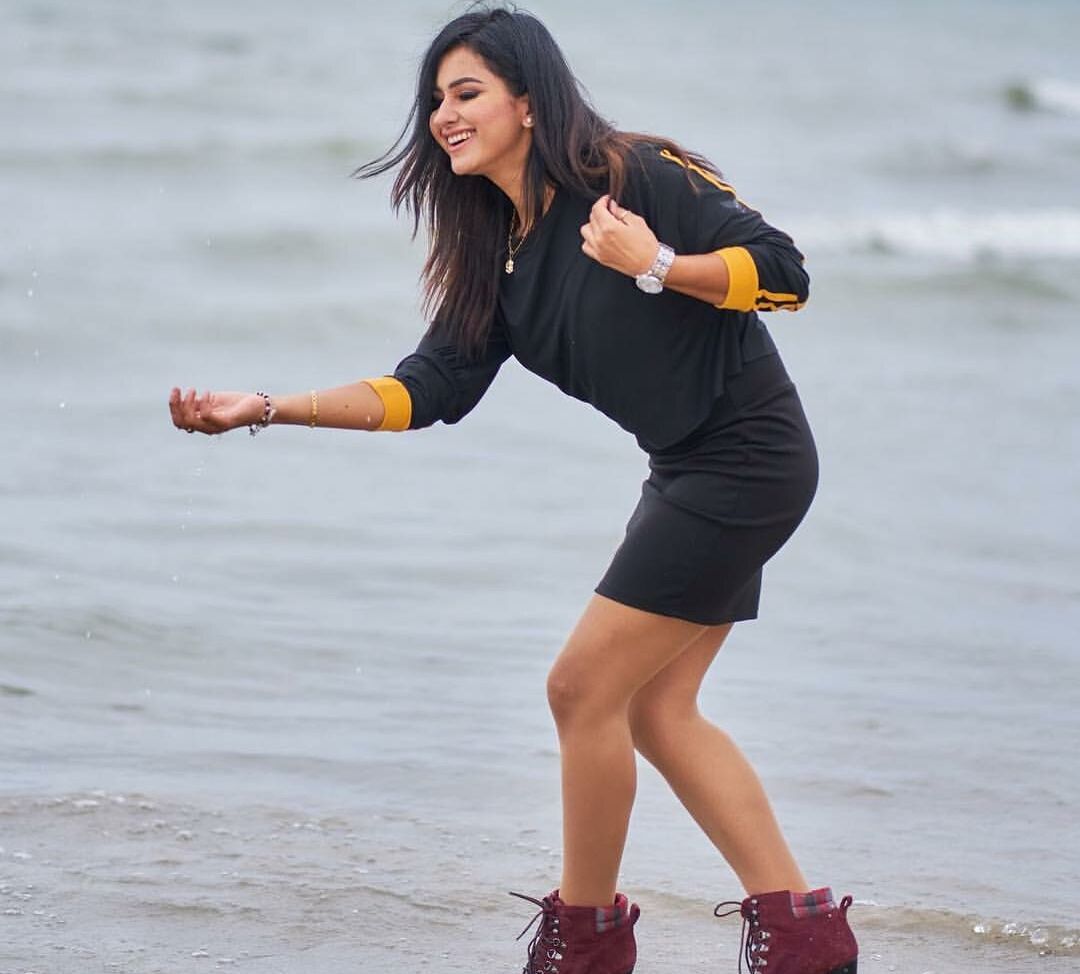 Meetii Kalher nude #108315372