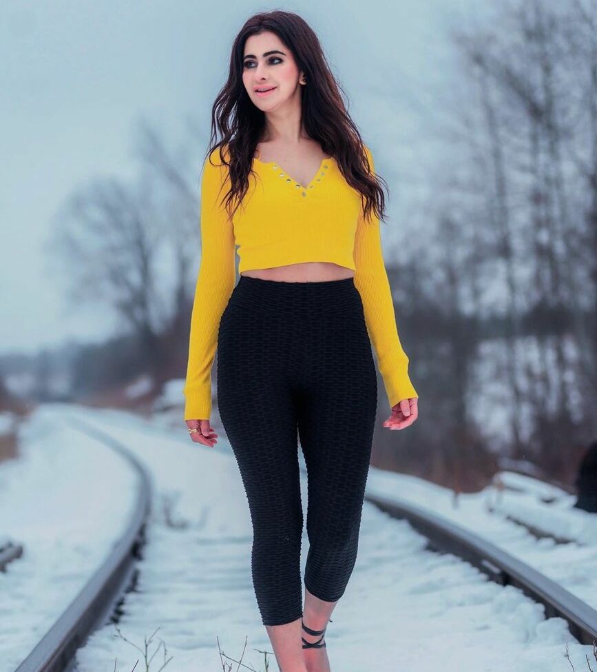 Meetii Kalher nude #108315504