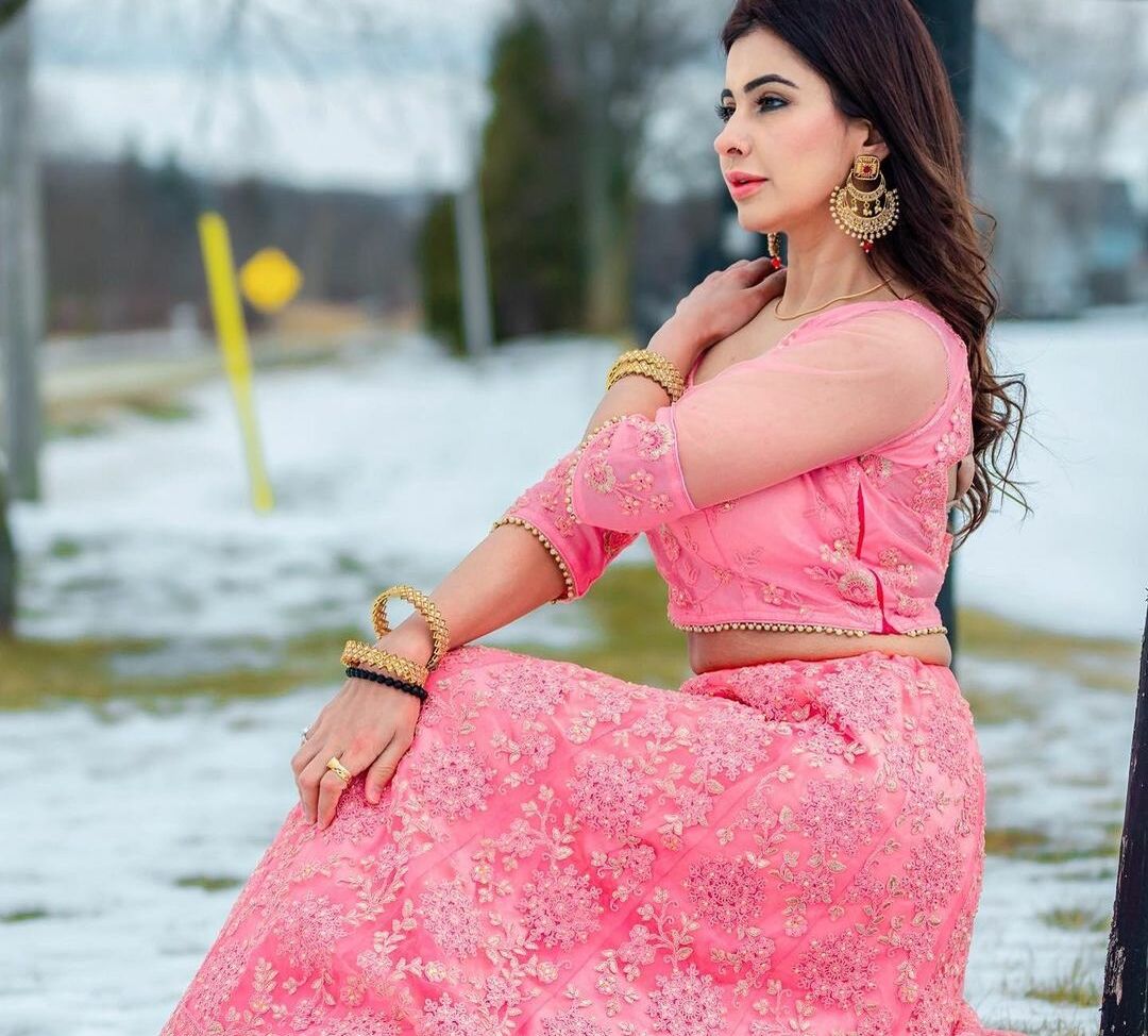 Meetii Kalher nude #108315513