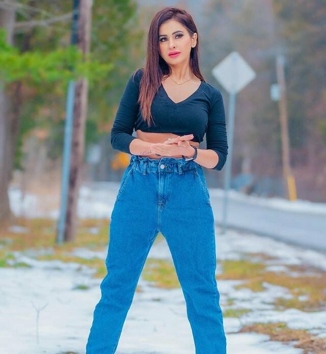 Meetii Kalher nude #108315535