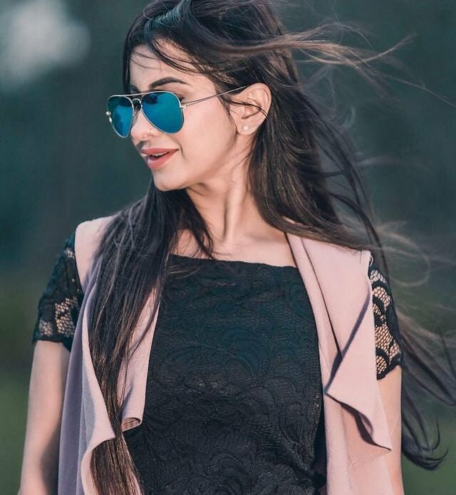 Meetii Kalher nude #108315553