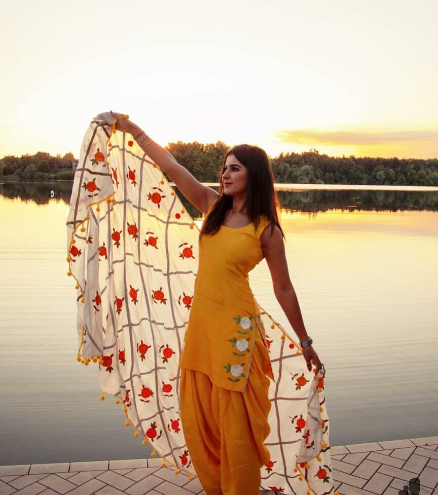 Meetii Kalher nude #108315600