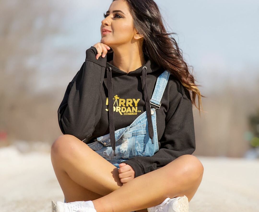 Meetii Kalher nude #108315647