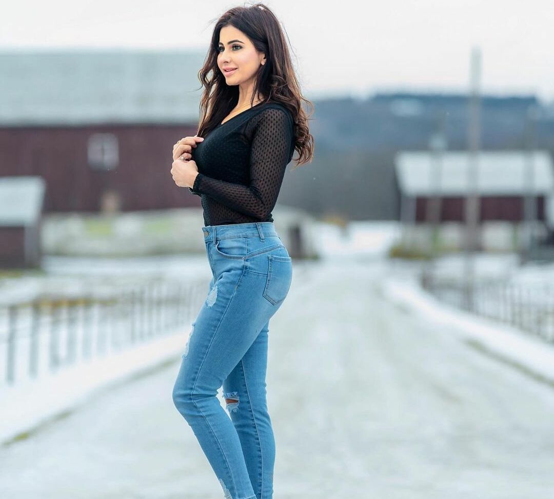 Meetii Kalher nude #108315714