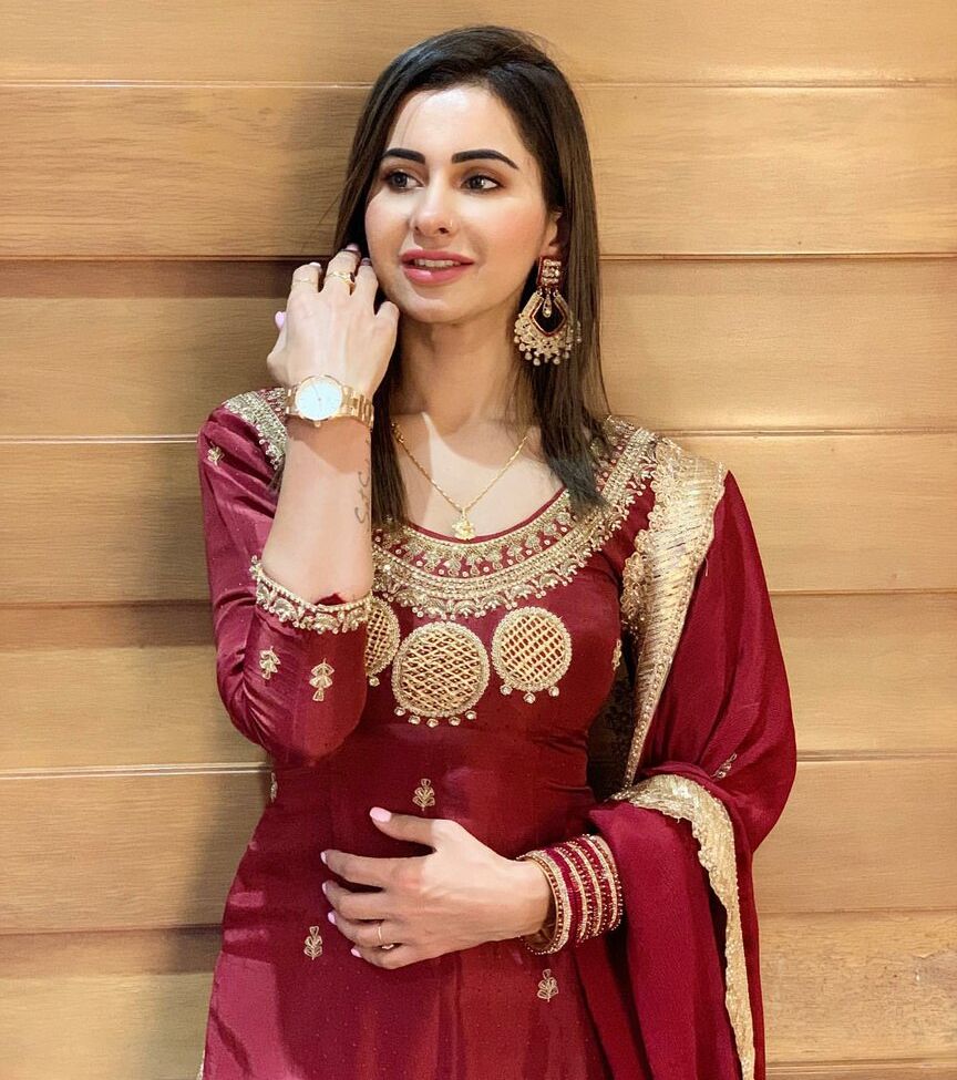 Meetii Kalher nude #108315742