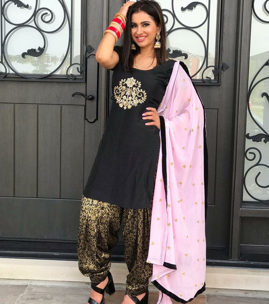 Meetii Kalher nude #108315746