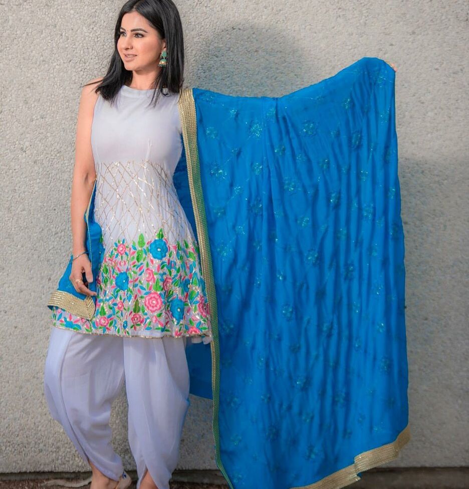 Meetii Kalher nude #108315761