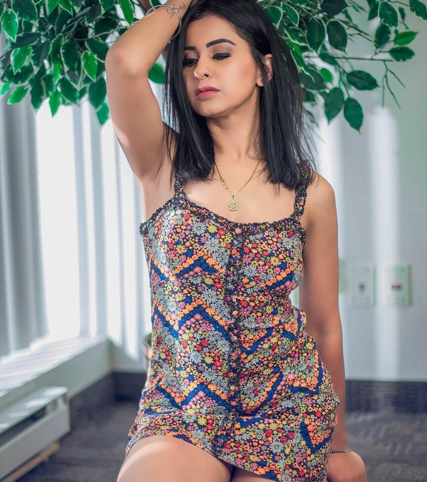 Meetii Kalher nude #108315766