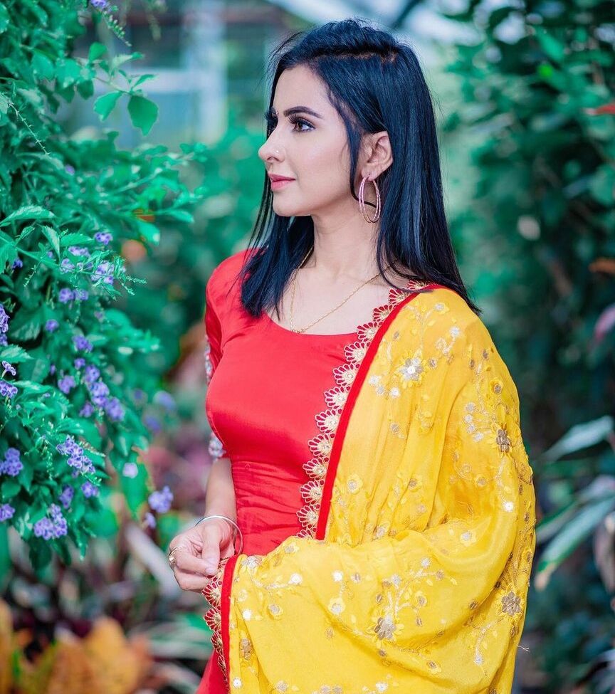 Meetii Kalher nude #108315775