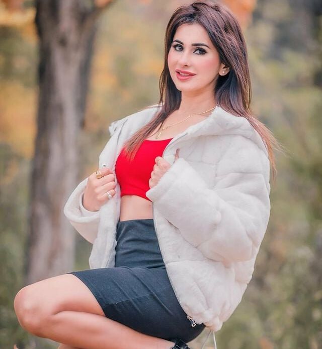 Meetii Kalher nude #108315815