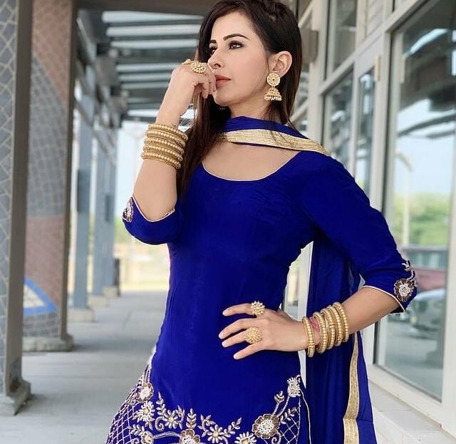 Meetii Kalher nude #108315845