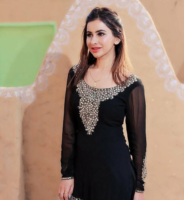 Meetii Kalher nude #108315879