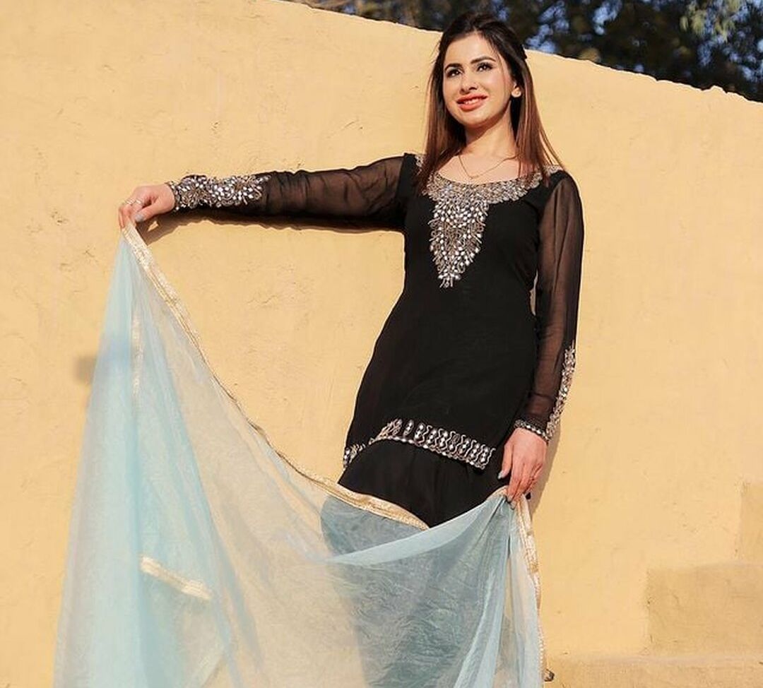 Meetii Kalher nude #108315881